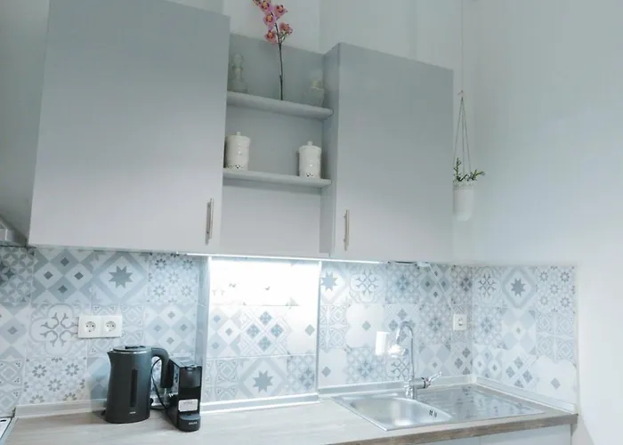 The Sapling By Nexus, Next To White Tower And Tif Θεσσαλονίκη